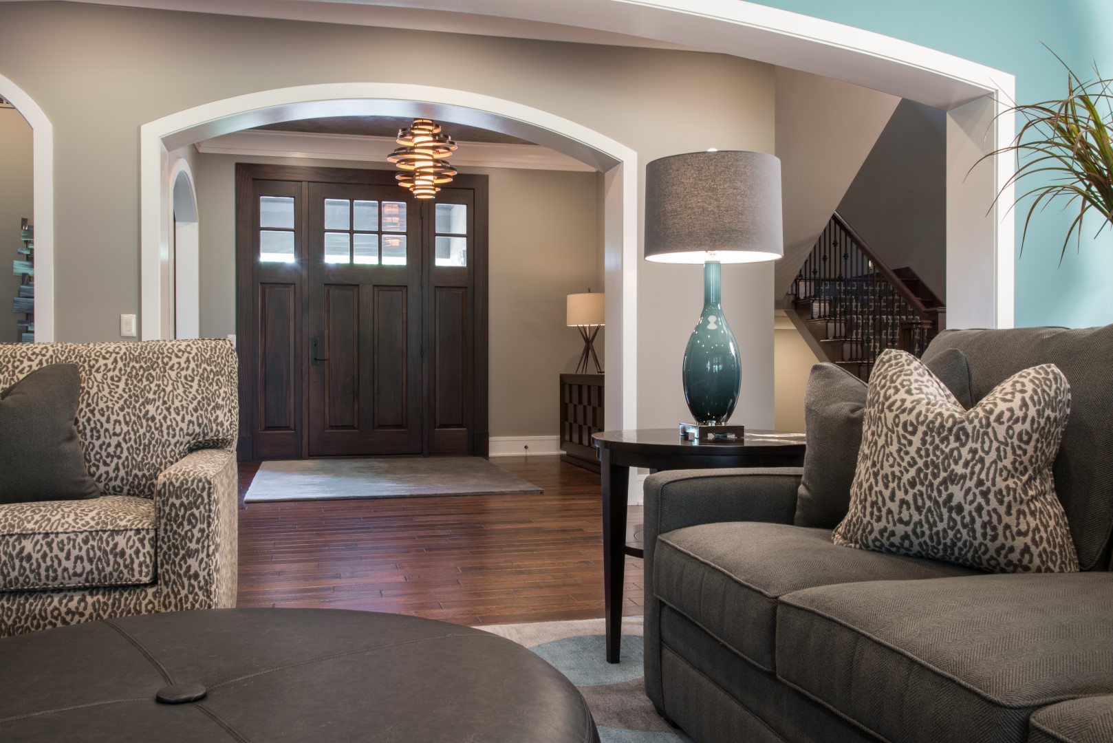 Image of Home - Contemporary Living in Creve Coeur