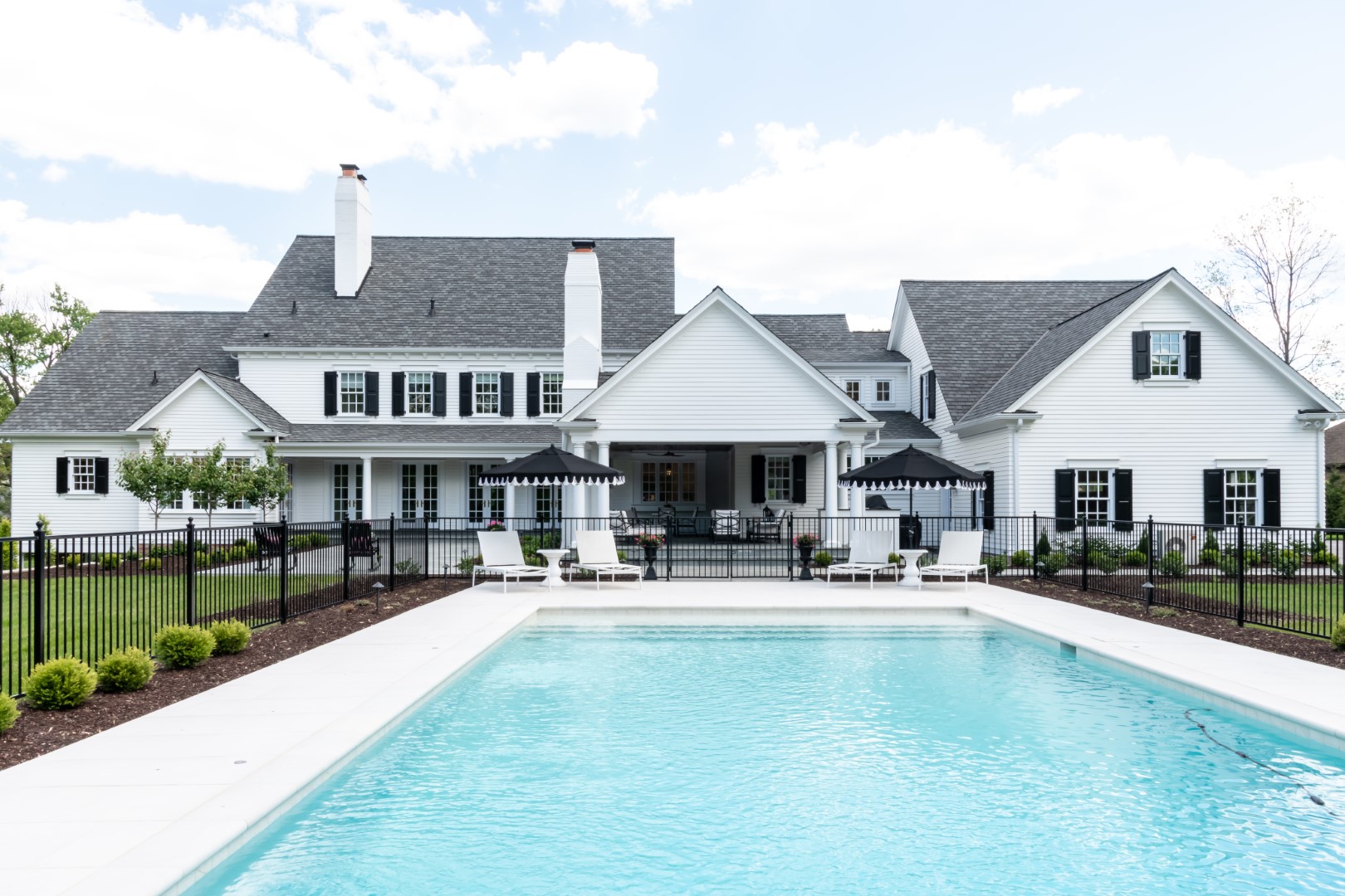 Image of Home - Georgian Mansion in Des Peres